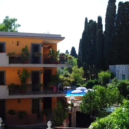 Residence Villa Il Glicine-3